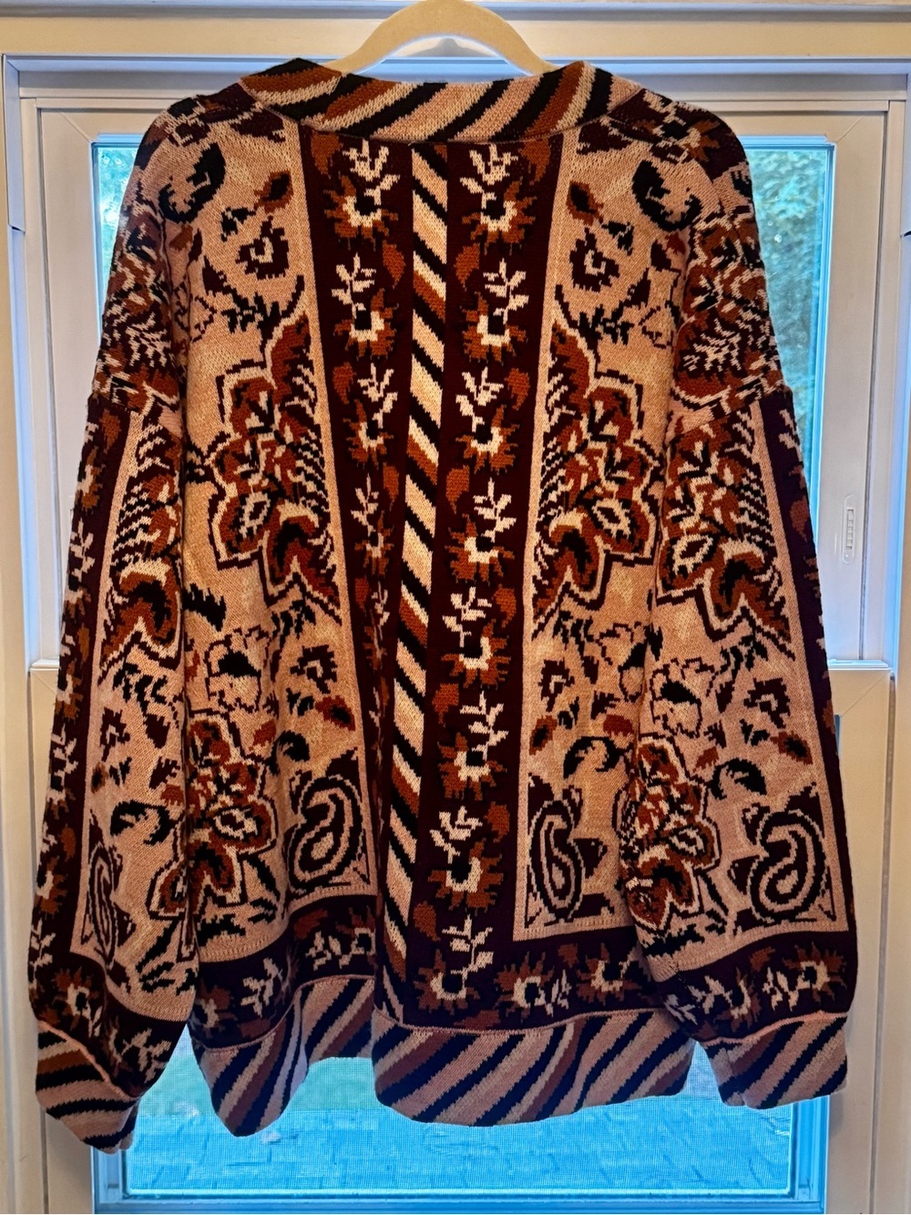 FARM Rio Brown and Cream Patterned V-Neck Cardigan - Picture 5 of 8